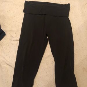 PINK crop leggings